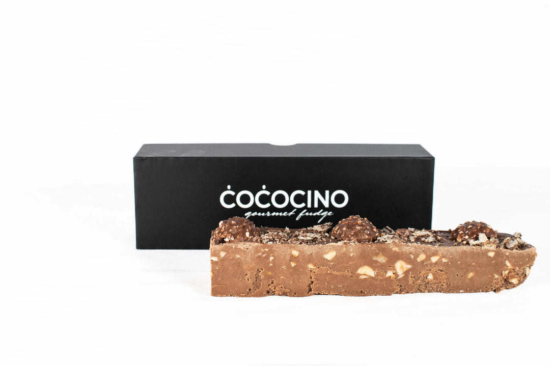 Ferrero Rocher Chocolate & Hazelnut Fudge Log 300g